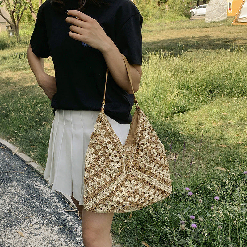 Women's Fashion Handmade Straw Woven Hollow Contrast Color Weave Shoulder Bag